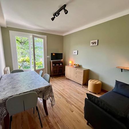 La Petite Ourse Maison De Village A Oust Exteriör bild