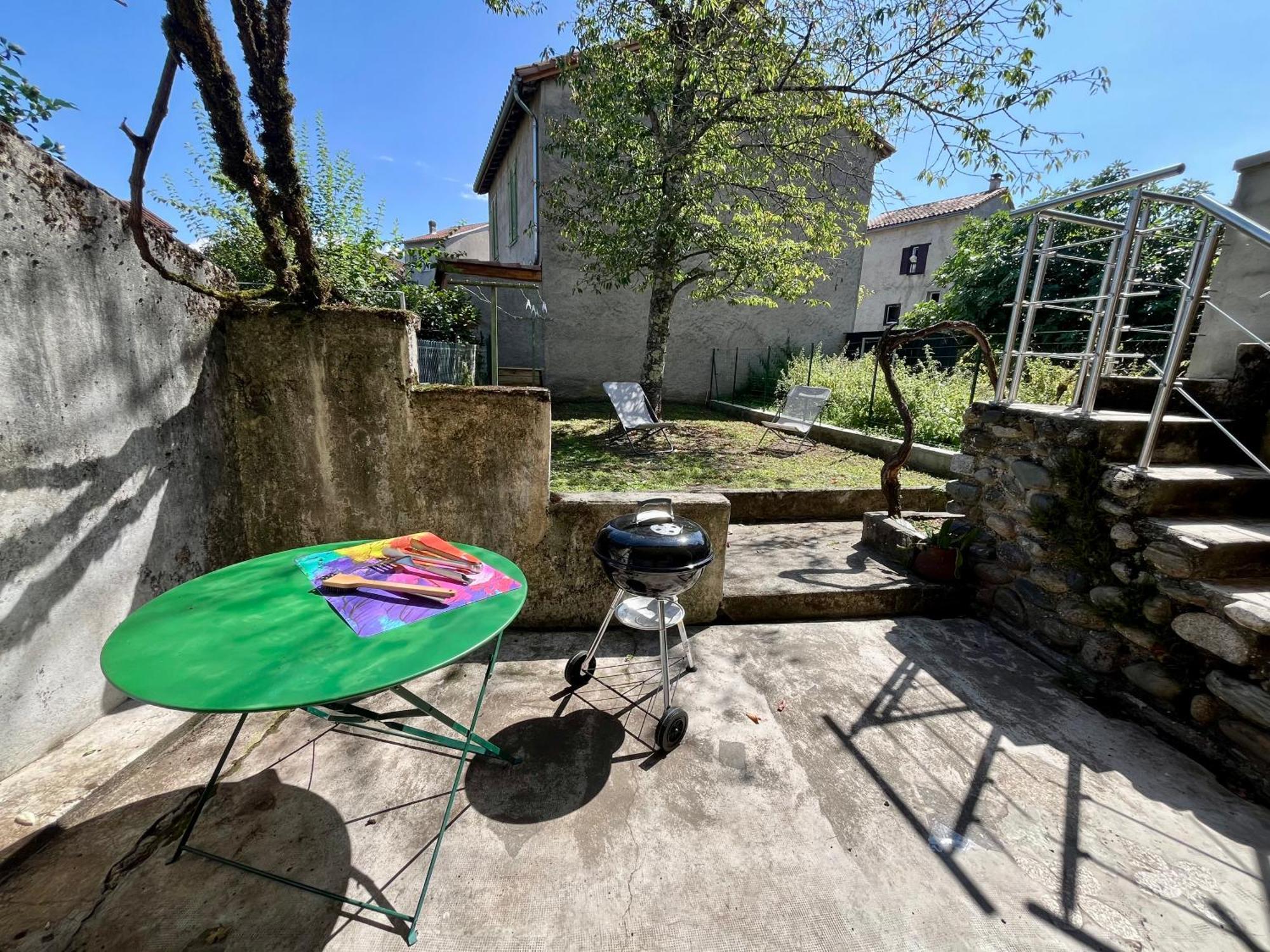 La Petite Ourse Maison De Village A Oust Exteriör bild