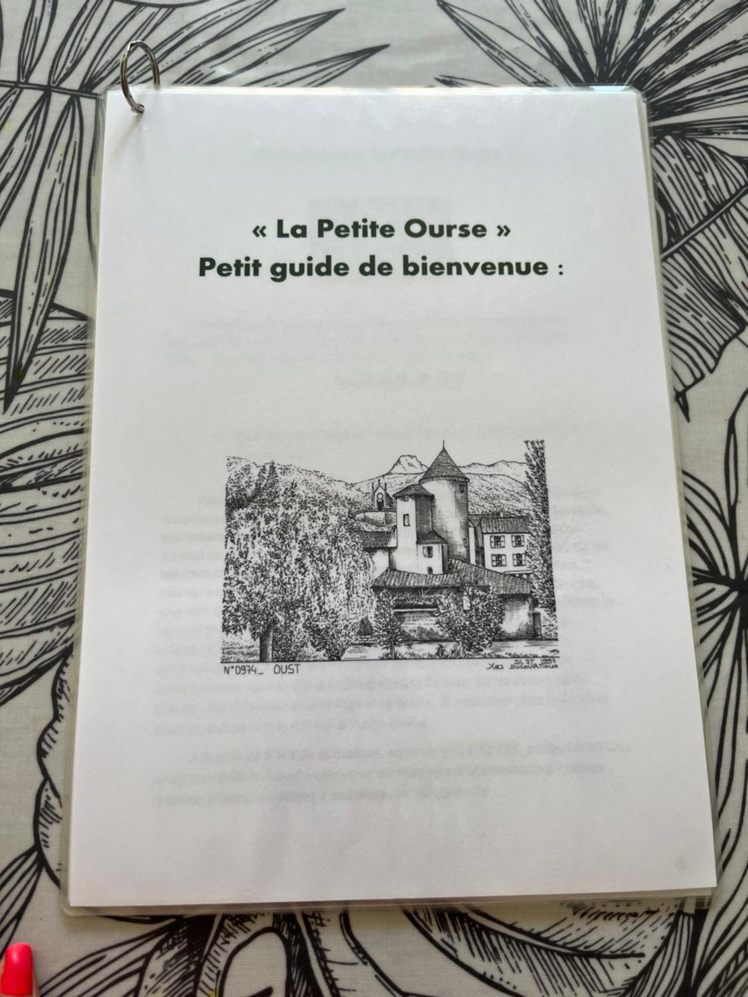 La Petite Ourse Maison De Village A Oust Exteriör bild